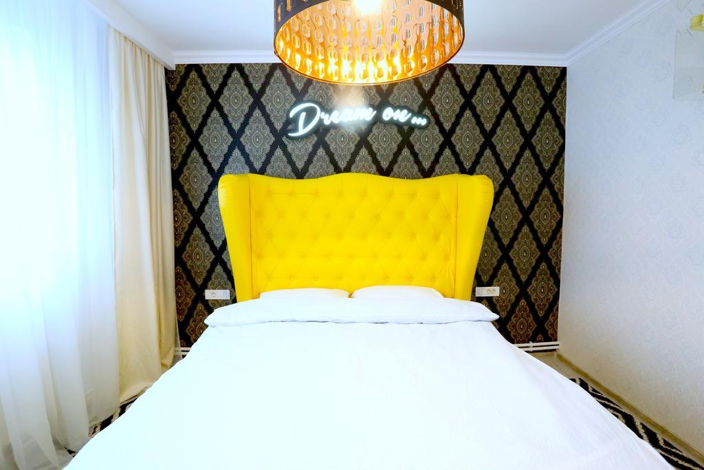 Soho Apartment Near Ceronav Galac Kültér fotó